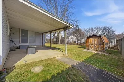 923 Kirwan Drive, Youngstown, OH 44515 - Photo 39