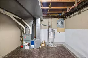 923 Kirwan Dr, Youngstown, OH 44515 - Photo 33