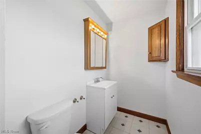 923 Kirwan Drive, Youngstown, OH 44515 - Photo 17