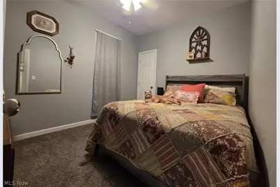 119 S Wallace Street, Uhrichsville, OH 44683 - Photo 11