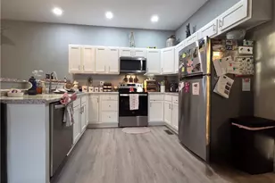 119 S Wallace St, Uhrichsville, OH 44683 - Photo 7