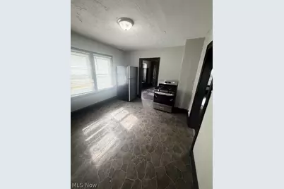 2179 W 106th Street, Loveland, OH 44102 - Photo 5