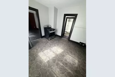 2179 W 106th Street, Loveland, OH 44102 - Photo 3