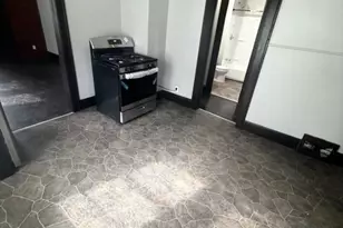 2179 W 106th St, Loveland, OH 44102 - Photo 3