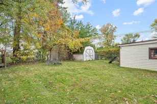 12512 York Blvd, Garfield Heights, OH 44125 - Photo 3