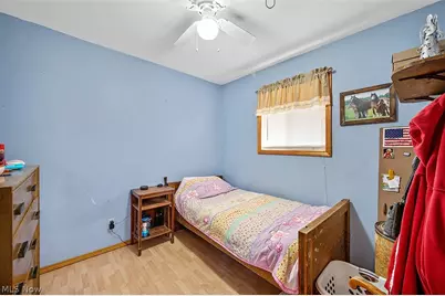 12512 York Boulevard, Garfield Heights, OH 44125 - Photo 9