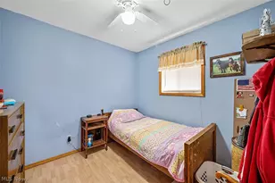 12512 York Blvd, Garfield Heights, OH 44125 - Photo 9
