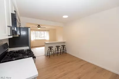 36470 Aurensen Road, North Ridgeville, OH 44039 - Photo 13