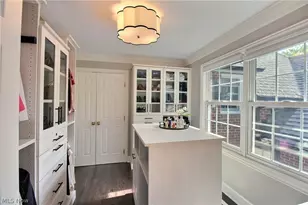 20962 Sydenham Rd, Huber Heights, OH 44122 - Photo 17