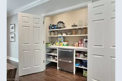 20962 Sydenham Road, Huber Heights, OH 44122 - Photo 9