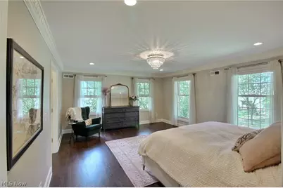 20962 Sydenham Road, Huber Heights, OH 44122 - Photo 13