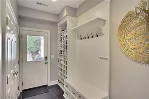 20962 Sydenham Rd, Huber Heights, OH 44122 - Photo 11