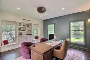 20962 Sydenham Rd, Huber Heights, OH 44122 - Photo 5