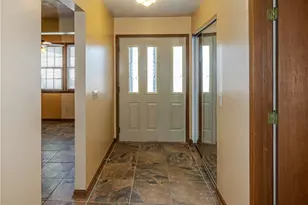 1260 Meadowview Ln, Amherst, OH 44001 - Photo 11