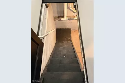 70 Wise Street, Akron, OH 44304 - Photo 31