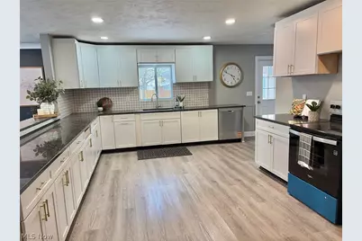 5636 Hopkins Road, Mentor, OH 44060 - Photo 11