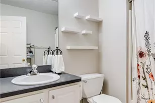 1219 W 69th St, Loveland, OH 44102 - Photo 21