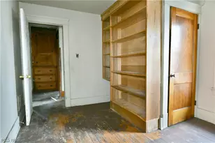 642 St Clair Ave, Warren, OH 44483 - Photo 25