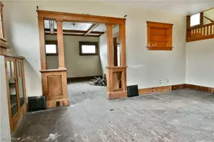 642 St Clair Ave, Warren, OH 44483 - Photo 13
