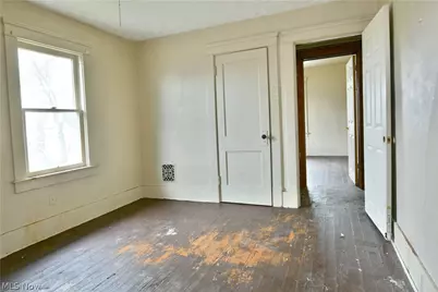 642 St Clair Avenue, Warren, OH 44483 - Photo 31