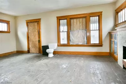 642 St Clair Avenue, Warren, OH 44483 - Photo 11