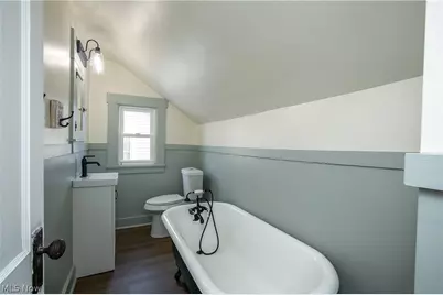 230 Superior Street, Louisville, OH 44641 - Photo 29