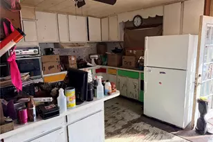 6223 Wayland Rd, Ravenna, OH 44266 - Photo 15