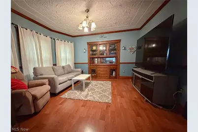 355 Kenyon Avenue, Elyria, OH 44035 - Photo 3