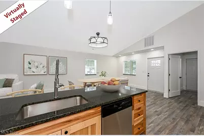 10209 Bryant Avenue, Columbia Station, OH 44028 - Photo 17