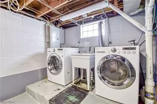 536 Independence St, Fairport Harbor, OH 44077 - Photo 25