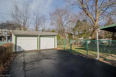 1376 Avondale Road, Loveland, OH 44121 - Photo 3