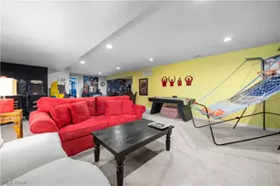 2430 Woodhawk Ln, Avon, OH 44011 - Photo 37