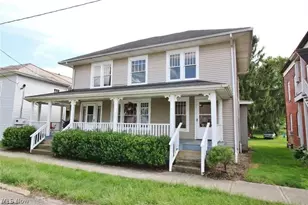 39 W 2nd St, Frazeysburg, OH 43822 - Photo 1