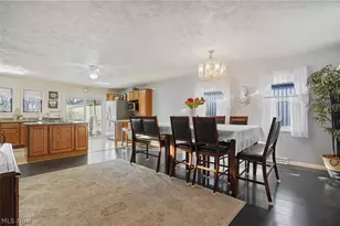 2282 Heston Dr, Lake Milton, OH 44429 - Photo 7