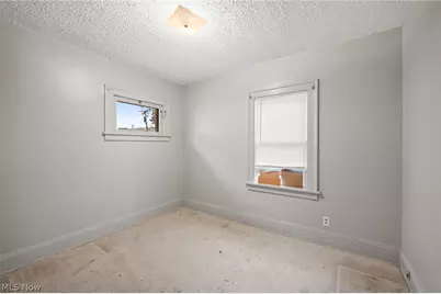 1646 Grace Avenue, Oakwood, OH 44107 - Photo 11