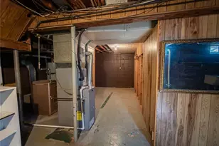 1876 Harding Ave, Akron, OH 44312 - Photo 13