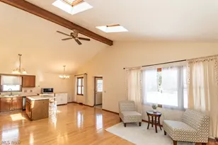 5034 Medhurst Ave, Solon, OH 44139 - Photo 7