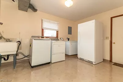 5034 Medhurst Avenue, Solon, OH 44139 - Photo 19