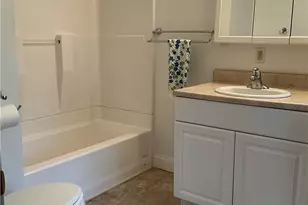 2271 5th St SW, Akron, OH 44314 - Photo 19