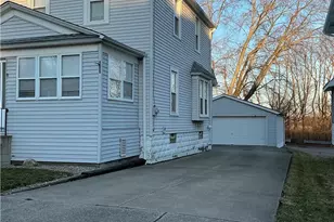 2271 5th St SW, Akron, OH 44314 - Photo 7