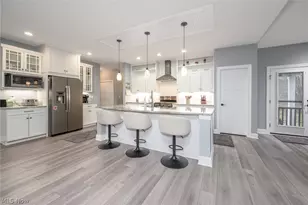 341 Cherry Rdg, Tallmadge, OH 44278 - Photo 9