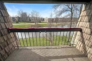 9640 Cove Dr, North Royalton, OH 44133 - Photo 5