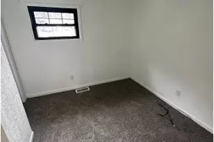 407 Main St, Follansbee, WV 26037 - Photo 5