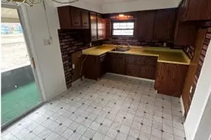 407 Main St, Follansbee, WV 26037 - Photo 7