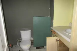 174 Hickory St, Andover, OH 44003 - Photo 9