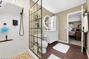 637 Hunters Trail, Akron, OH 44313 - Photo 33