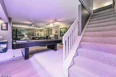 637 Hunters Trail, Akron, OH 44313 - Photo 13