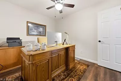 637 Hunters Trail, Akron, OH 44313 - Photo 23