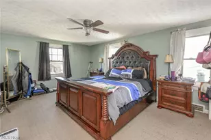 869 Packard Dr, Akron, OH 44320 - Photo 13