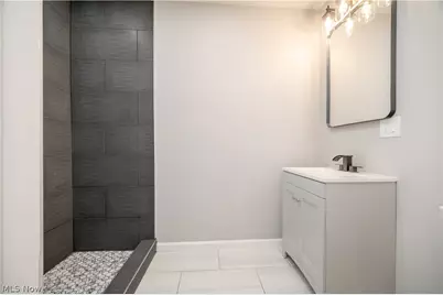 807 E Third Street, Salem, OH 44460 - Photo 13